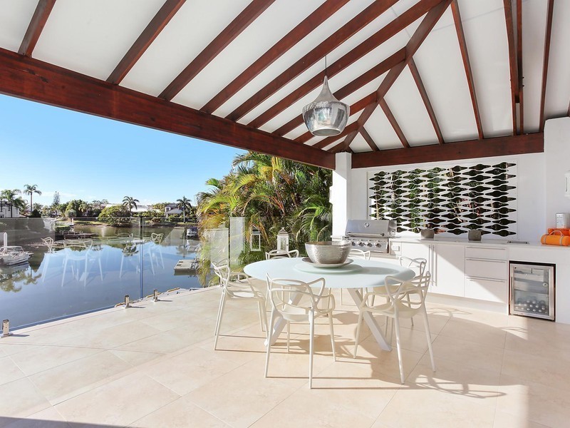 19 Charolais Crescent, Benowa Waters QLD 4217