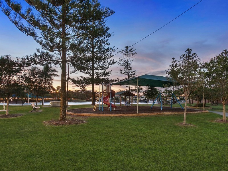 45 Darrambal Street, Surfers Paradise QLD 4217