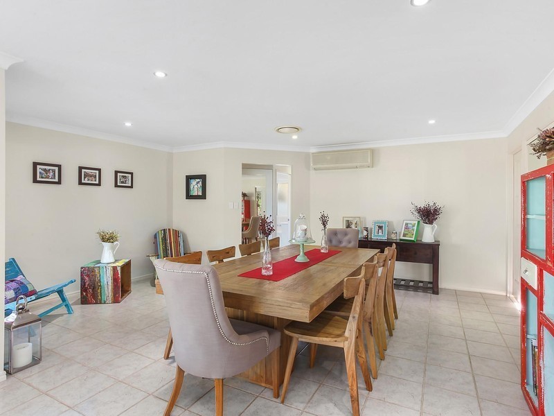 15 Bon Aire Court, Clear Island Waters QLD 4226