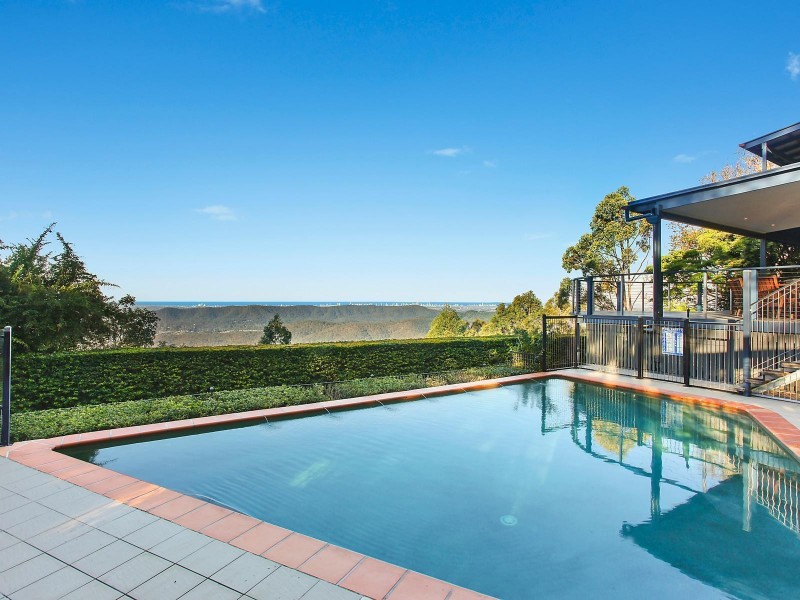 31 Macrozamia Drive, Clagiraba QLD 4211