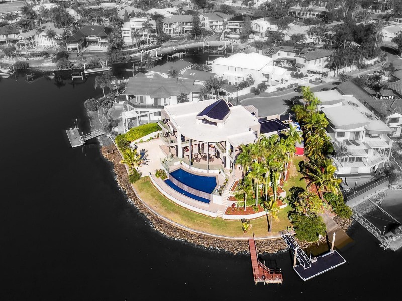 1 Rowes Court, Sorrento QLD 4217