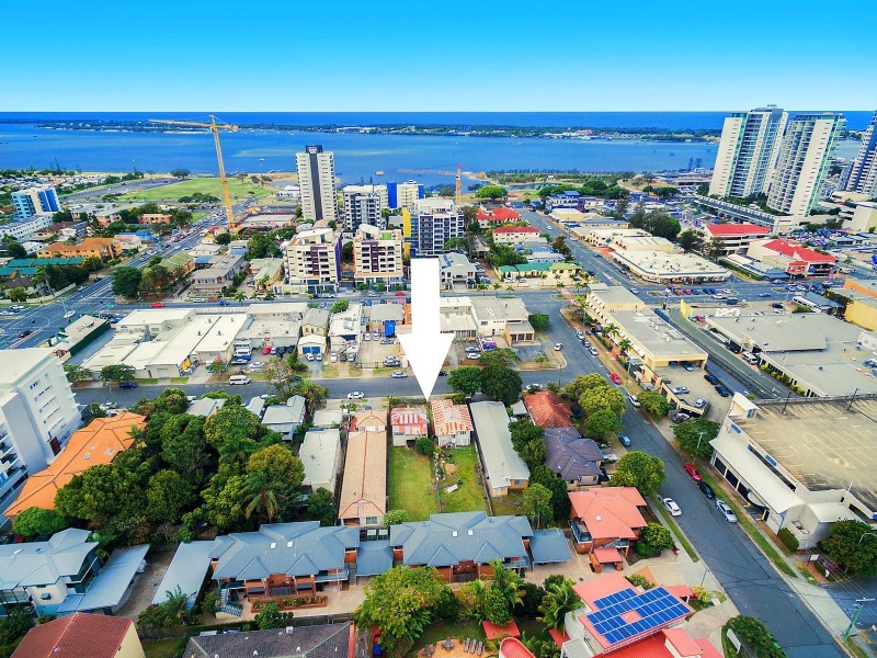 8-10 Gray Street, Southport QLD 4215