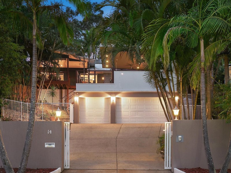 14 Waitara Place, Robina QLD 4226