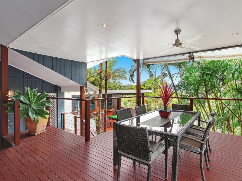 14 Waitara Place, Robina QLD 4226