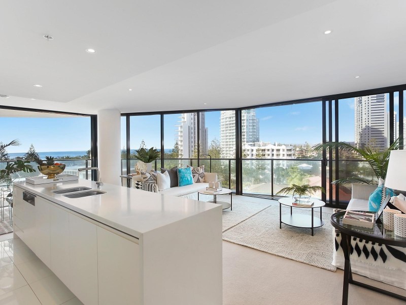 607/1 Oracle Boulevard, Broadbeach QLD 4218