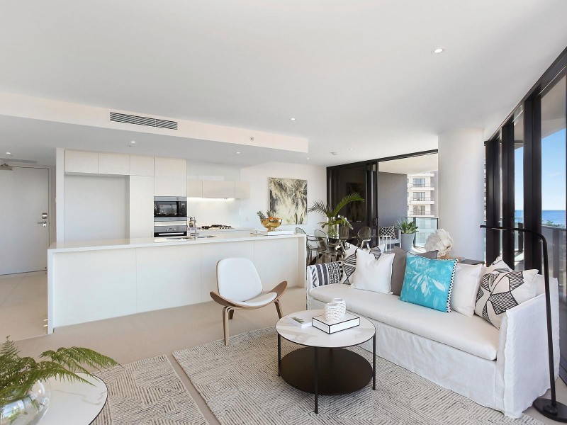 607/1 Oracle Boulevard, Broadbeach QLD 4218