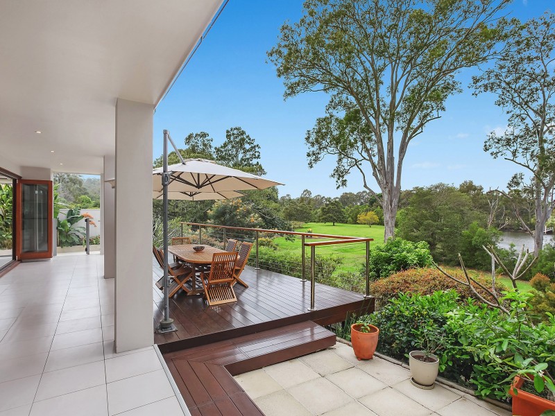 37 Riverwood Drive, Ashmore QLD 4214