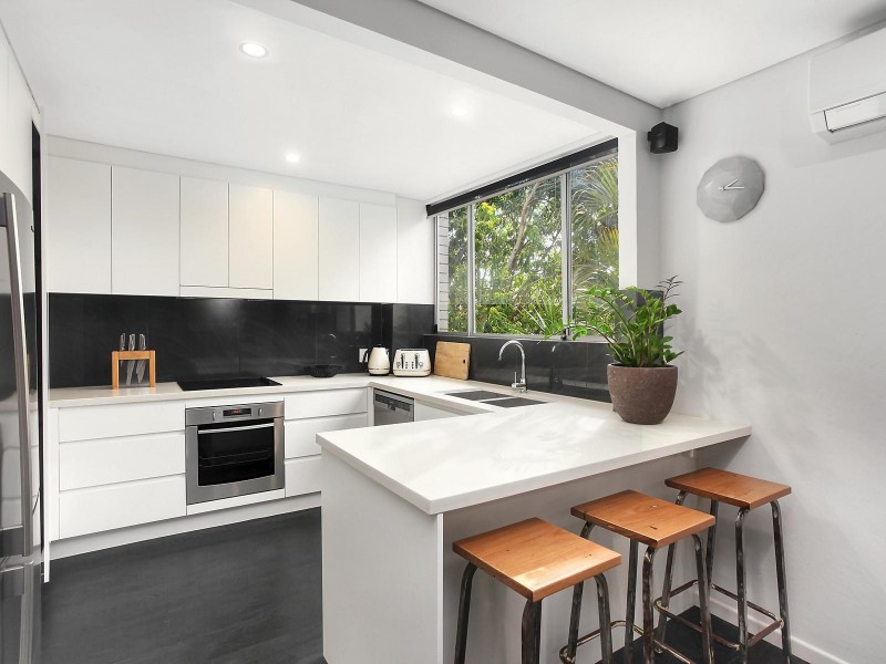 4/17 William Street, Mermaid Beach QLD 4218