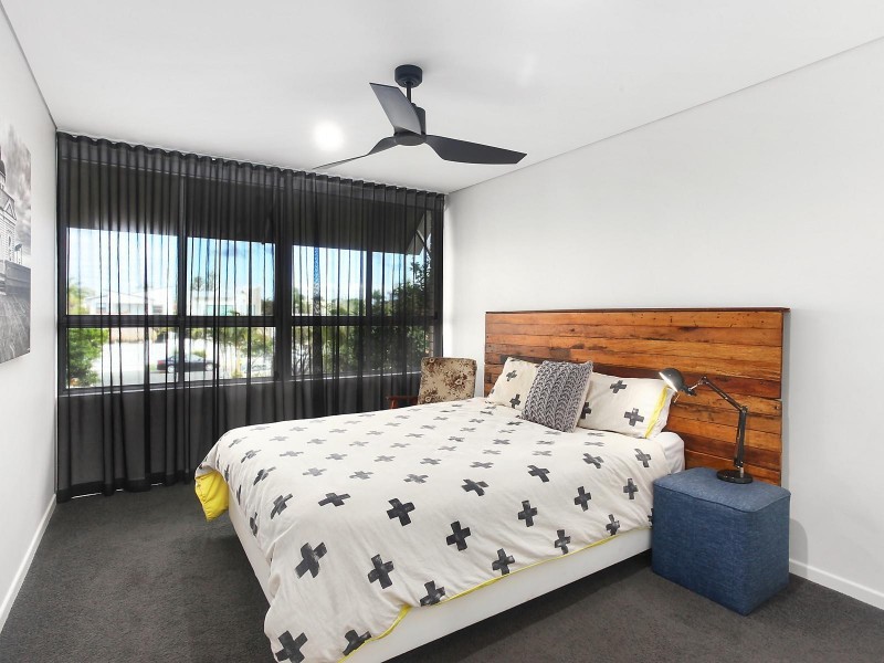 4/17 William Street, Mermaid Beach QLD 4218