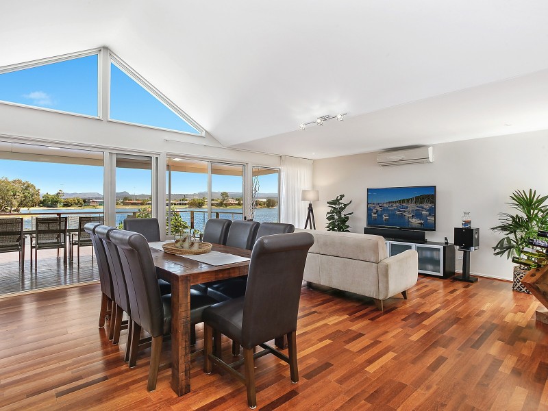 56 Honeyeater Drive, Burleigh Waters QLD 4220