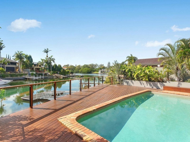 8 Wallaby Place, Sorrento QLD 4217
