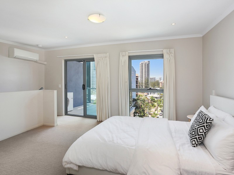 13/15 Wharf Road, Surfers Paradise QLD 4217