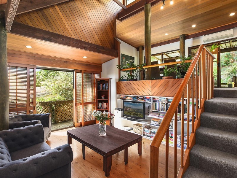 2065 Gold Coast Highway, Miami QLD 4220