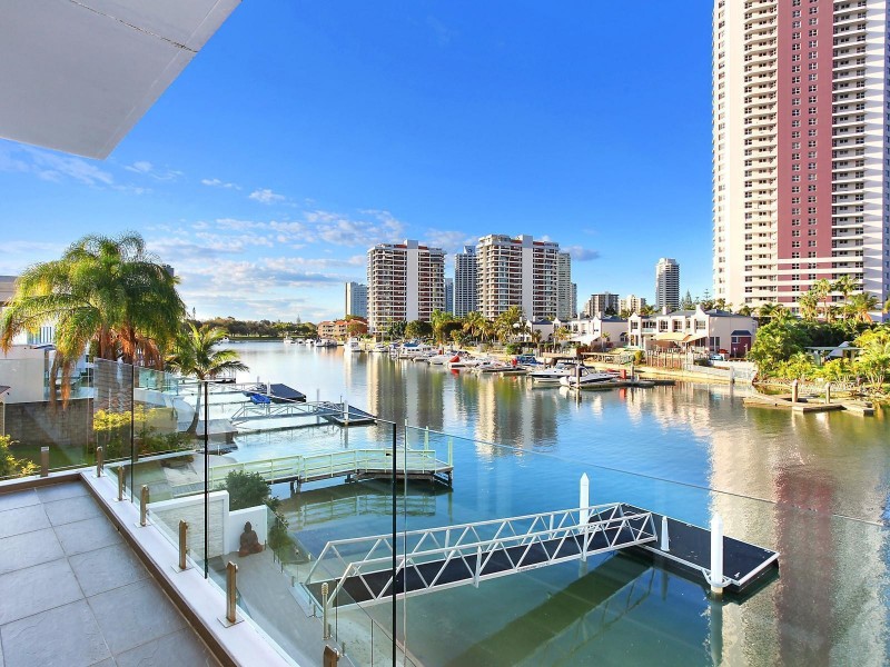 13 Neptune Court, Paradise Waters QLD 4217