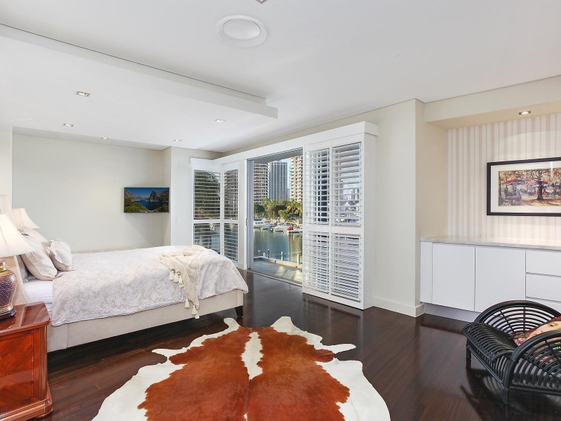 13 Neptune Court, Paradise Waters QLD 4217