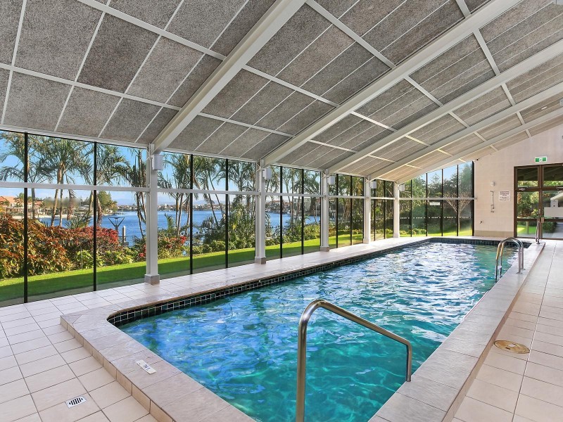 12/2 Admiralty Drive, Paradise Waters QLD 4217