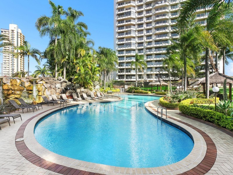 12/2 Admiralty Drive, Paradise Waters QLD 4217
