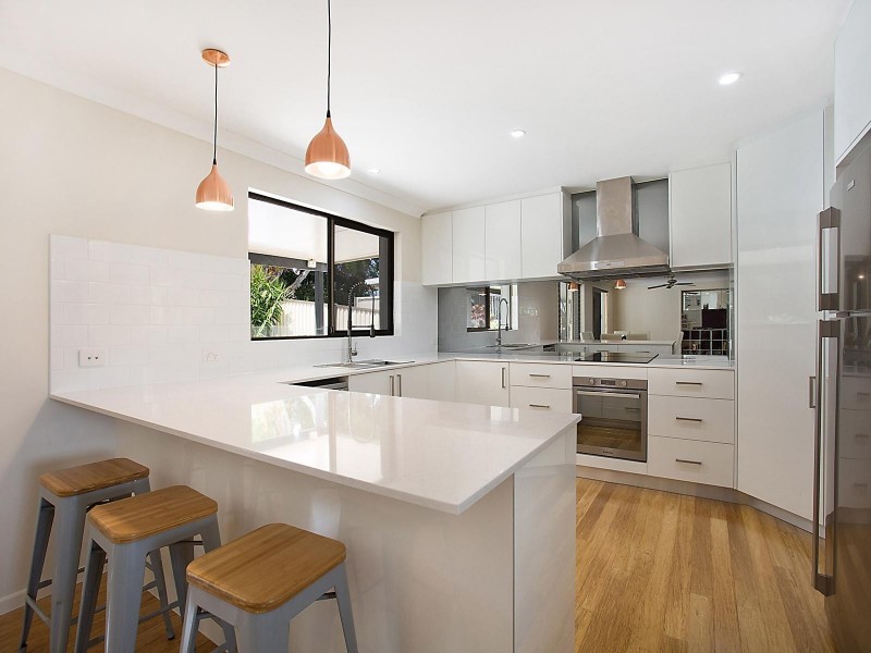 53 Dunkeith Avenue, Benowa Waters QLD 4217