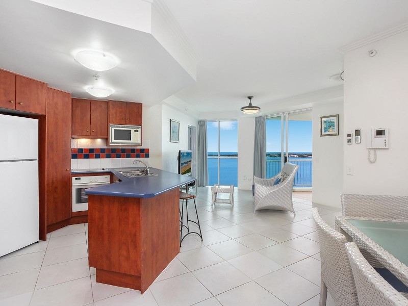 1204/182 Marine Parade, Labrador QLD 4215