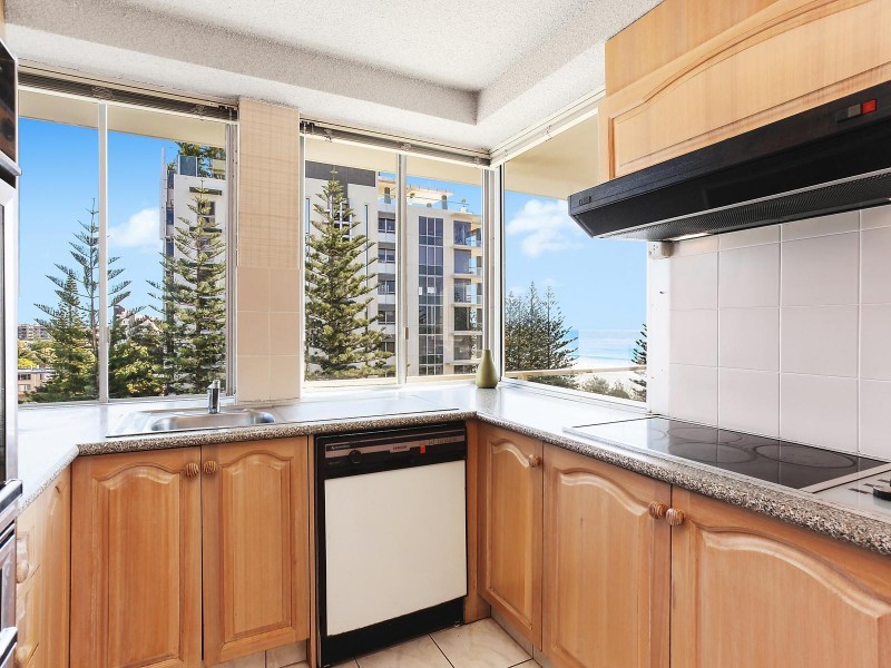 18/194 The Esplanade, Burleigh Heads QLD 4220