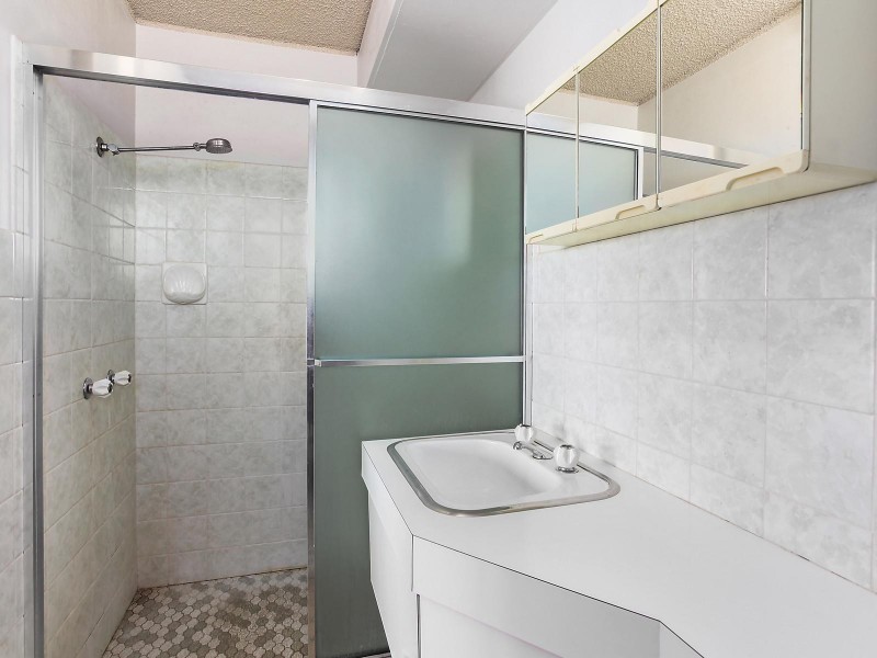 18/194 The Esplanade, Burleigh Heads QLD 4220