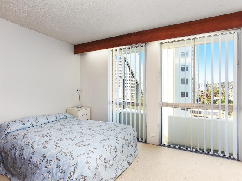 18/194 The Esplanade, Burleigh Heads QLD 4220