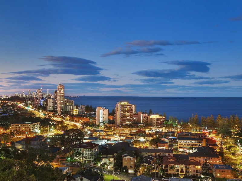 61 George Street, Burleigh Heads QLD 4220