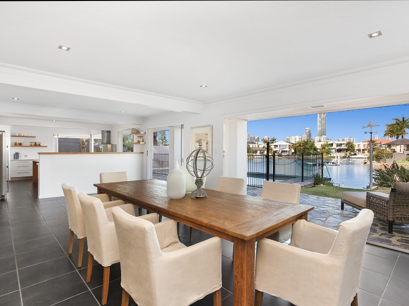 93 Gibraltar Drive, Isle Of Capri QLD 4217