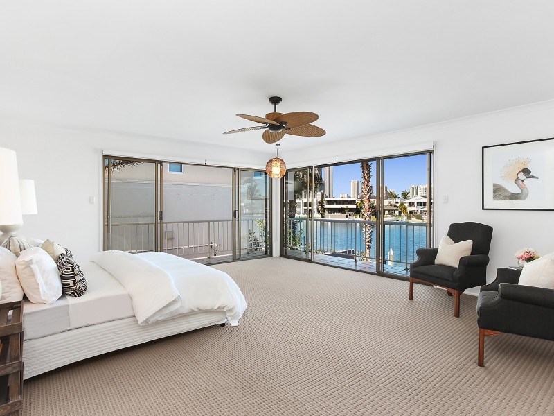 93 Gibraltar Drive, Isle Of Capri QLD 4217