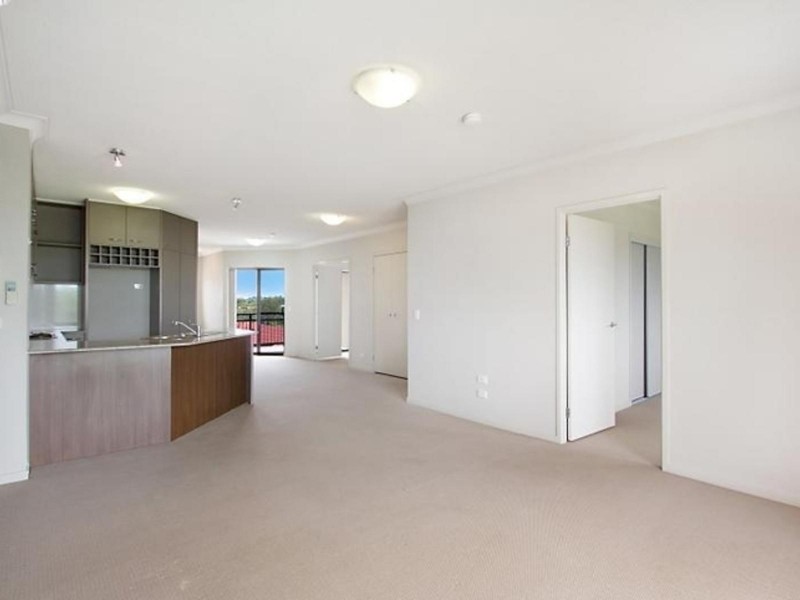 43/2 Geraldton Drive, Varsity Lakes QLD 4227