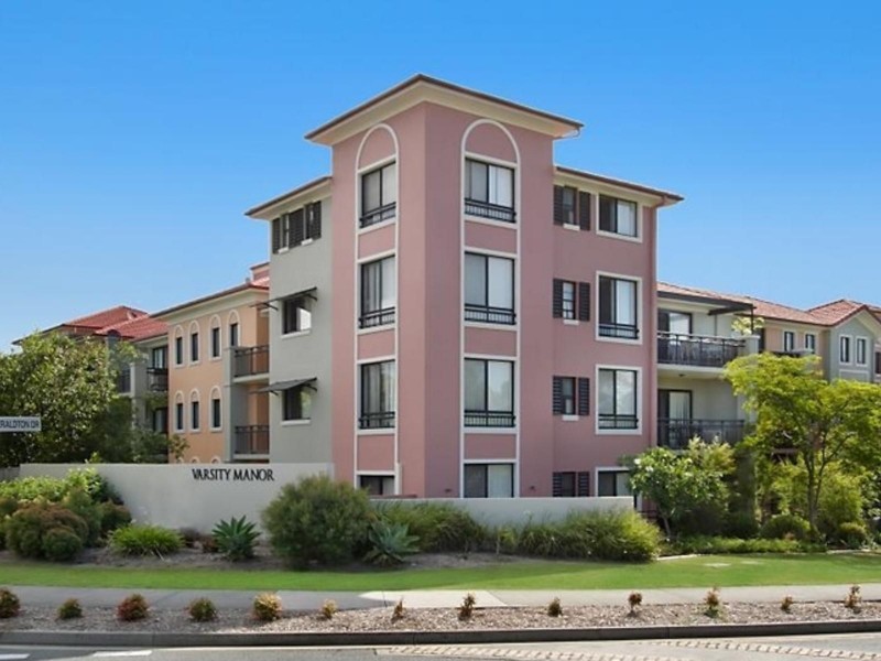 43/2 Geraldton Drive, Varsity Lakes QLD 4227