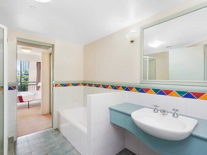 313/5 Palm Avenue, Surfers Paradise QLD 4217