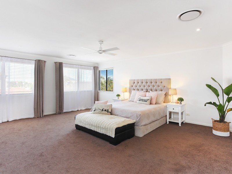 58 Sir Bruce Small Boulevard, Benowa Waters QLD 4217