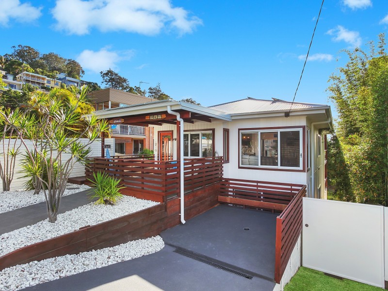 25 West Street, Burleigh Heads QLD 4220