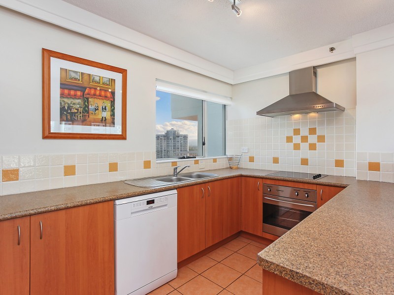 11B/7 Fern Street, Surfers Paradise QLD 4217