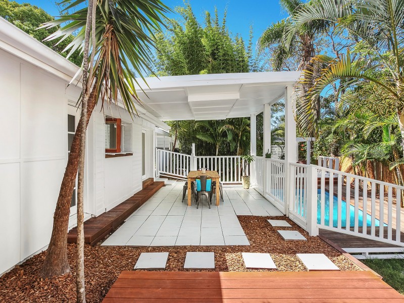 3 Tongarra Street, Southport QLD 4215