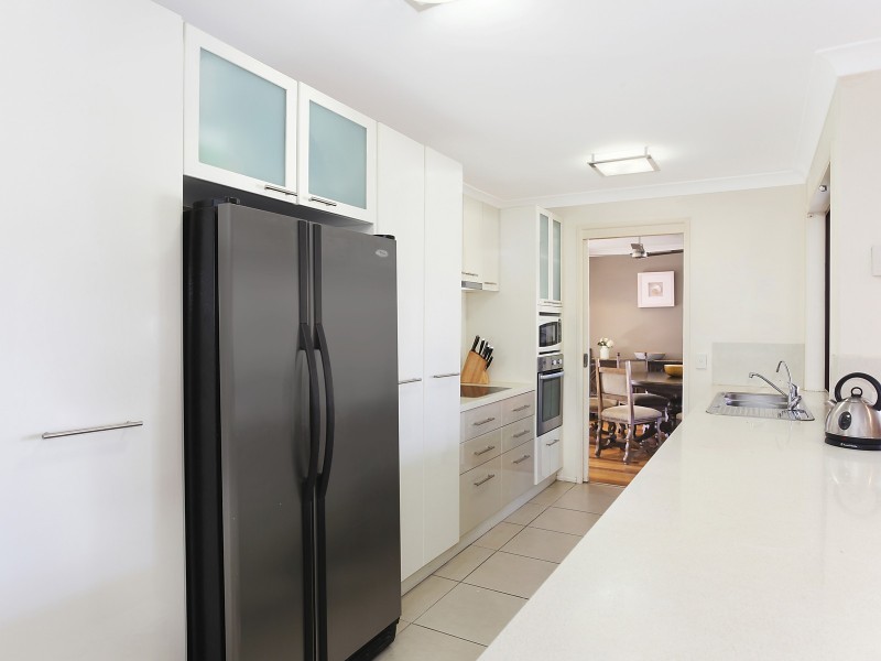 13 Mingaletta Drive, Ashmore QLD 4214