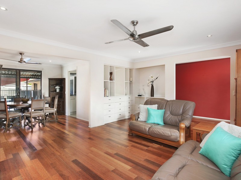 13 Mingaletta Drive, Ashmore QLD 4214
