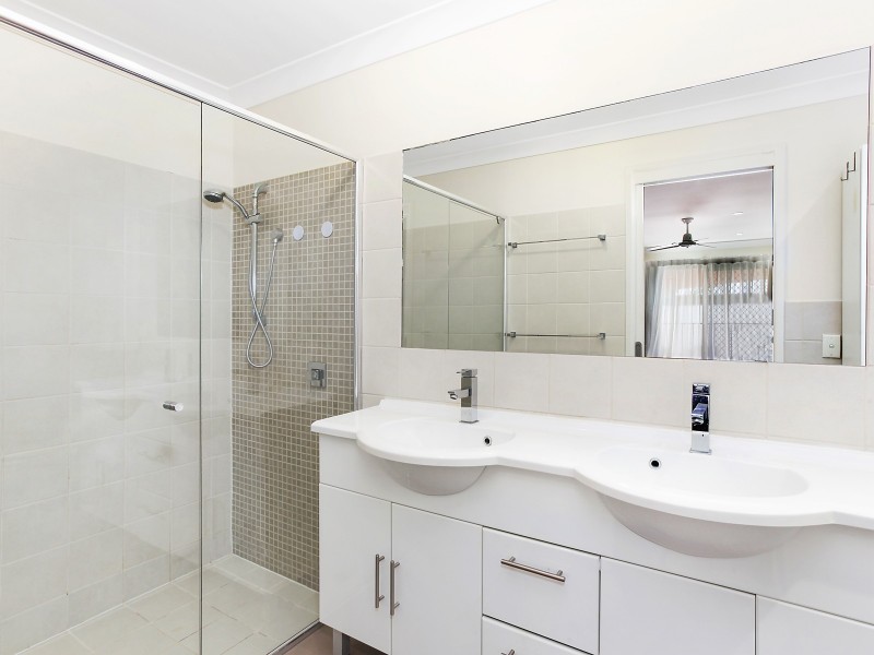 13 Mingaletta Drive, Ashmore QLD 4214