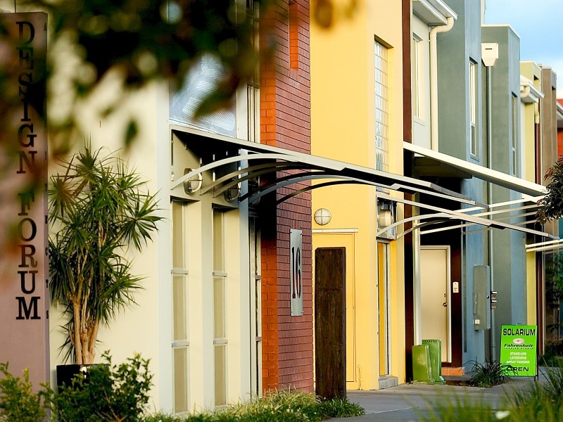 16 Lake Street, Varsity Lakes QLD 4227