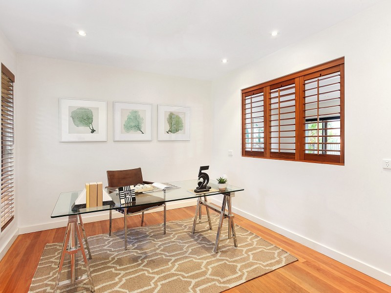 21 The Lido, Isle Of Capri QLD 4217