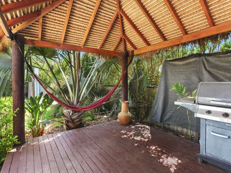 10 Splice Street, Mermaid Waters QLD 4218