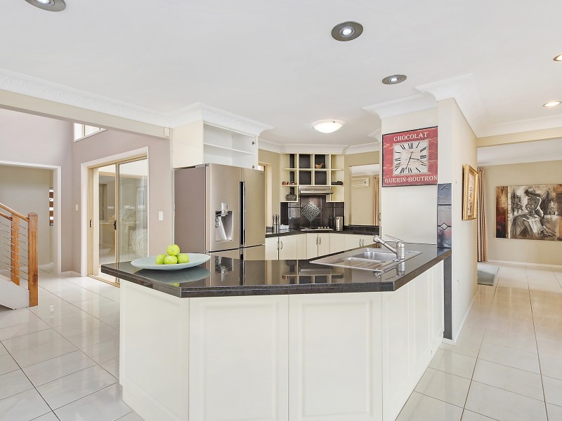 41 Sundance Way, Runaway Bay QLD 4216