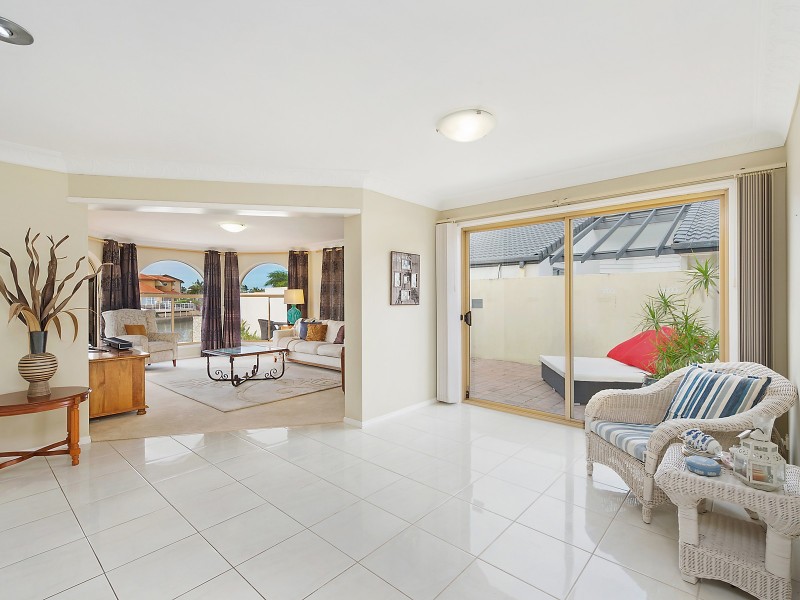 41 Sundance Way, Runaway Bay QLD 4216