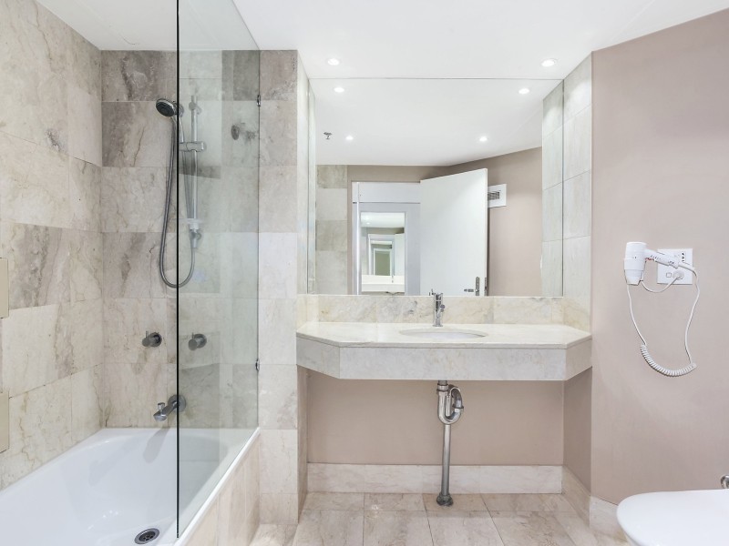 2107/3197 Surfers Paradise Boulevard, Surfers Paradise QLD 4217