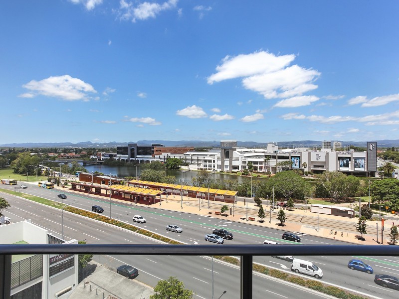 810/22 Surf Parade, Broadbeach QLD 4218