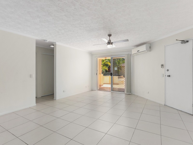 6/7 Johnston Street, Southport QLD 4215