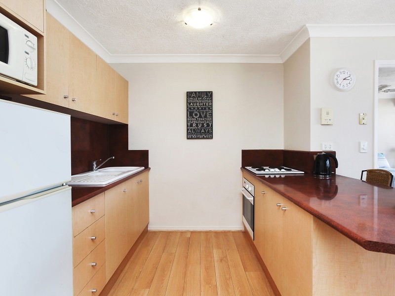 72/210 Surf Parade, Surfers Paradise QLD 4217