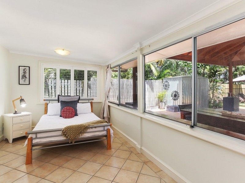 66 Usher Avenue, Labrador QLD 4215