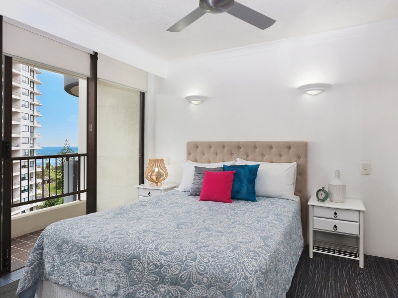 803/8 Albert Avenue, Broadbeach QLD 4218